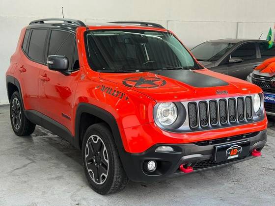 JEEP RENEGADE 2.0 16V TURBO DIESEL TRAILHAWK 4P 4X4 AUTOMÁTICO